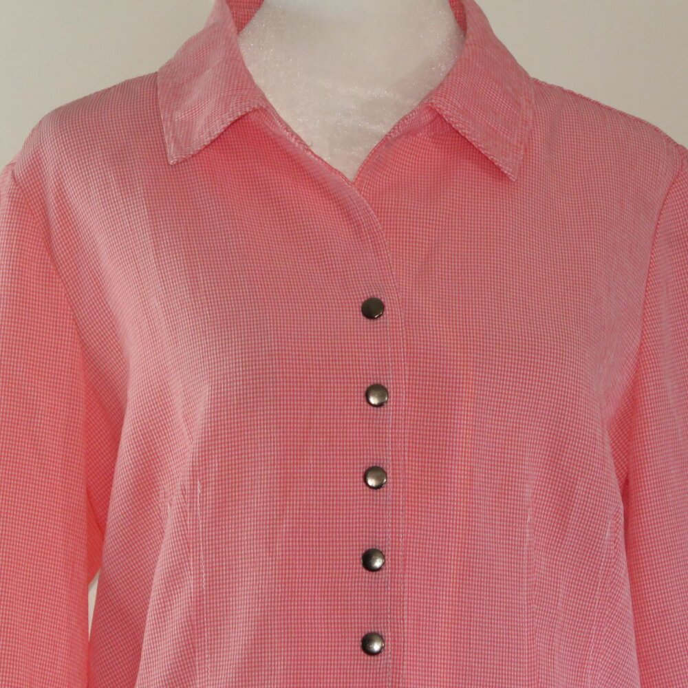 Christopher & Banks Pink Checkered Long Sleeve Snap-Up Blouse Size M (C984)